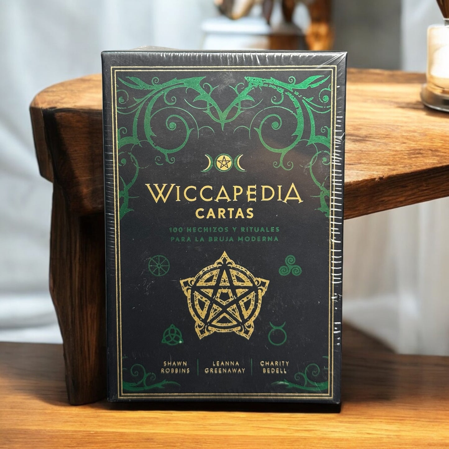 Wiccapedia Cartas: 100 hechizos para la bruja moderna