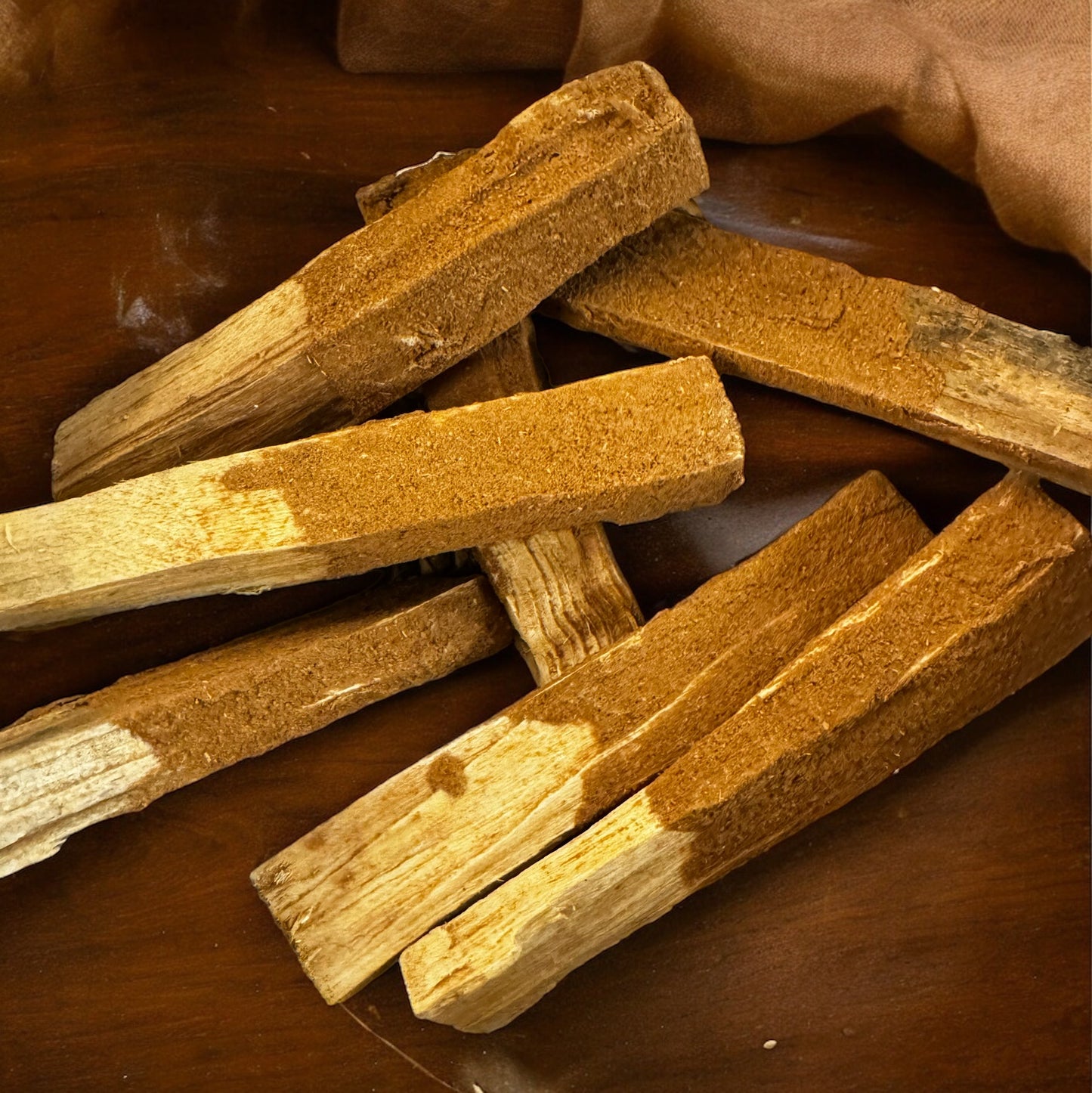 Palo Santo y Canela